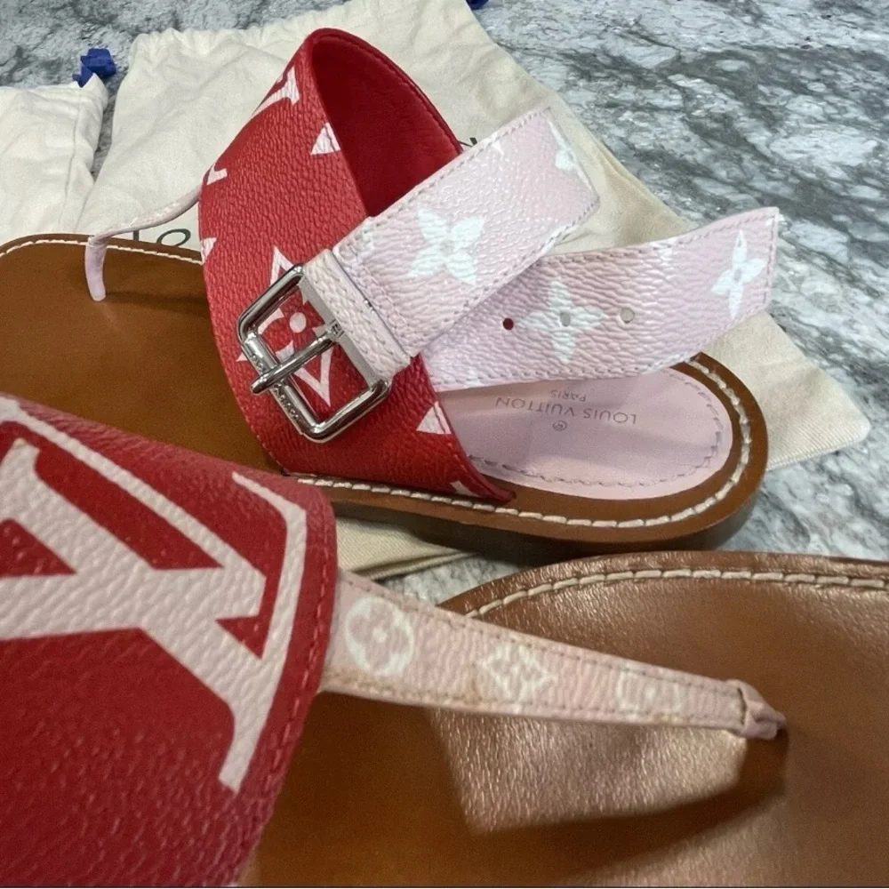 Louis Vuitton Red and Pink Sandals Louis Vuitton Escale Monogram Giant Red Pink - Picture 5 of 9